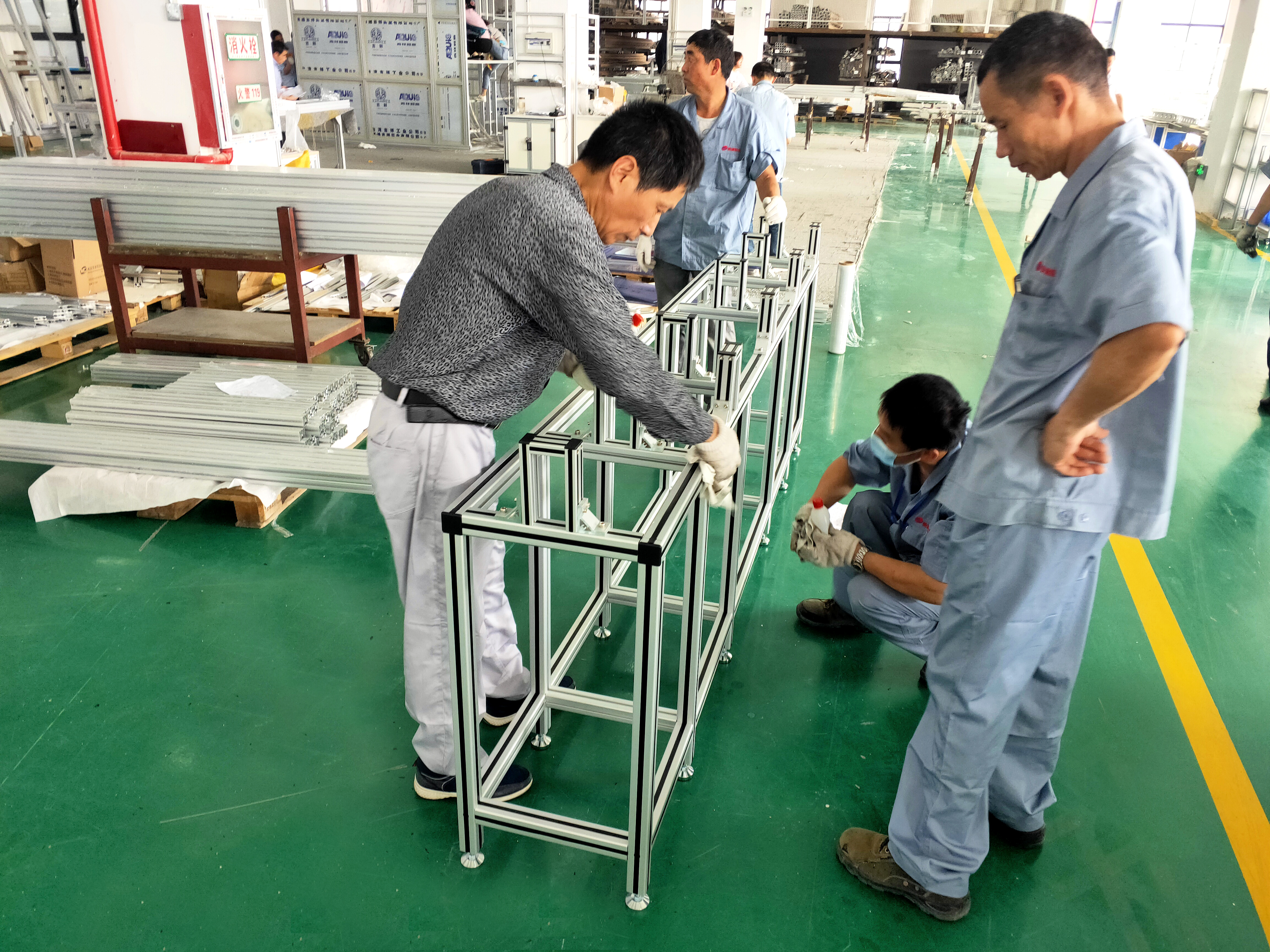 工業鋁型材圍欄，不同客戶的加工方案